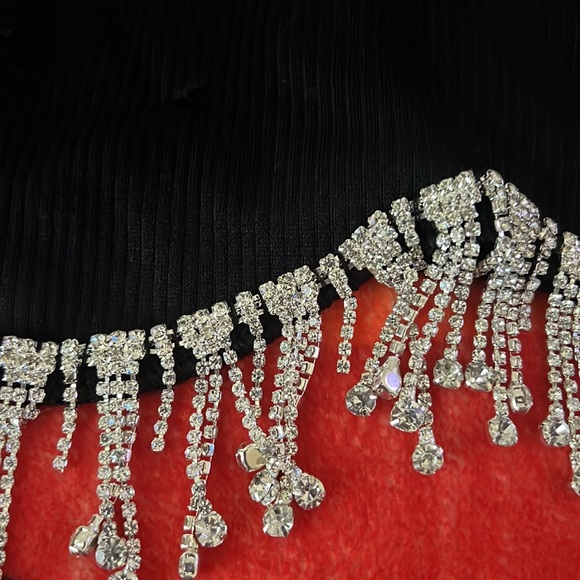 Micas Black Jeweled Crop Top (NWT) — Best Fit S/M 💎🖤 - Picture 3 of 8